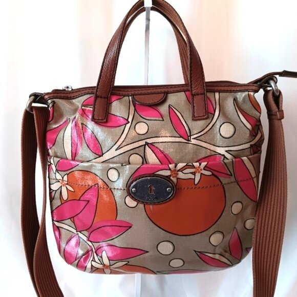 LIKE NEW 🌻 Fossil KeyPer Crossbody Bag Floral Coated Canvas & Leather Bag - Picture 3 of 9